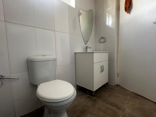 6 Bedroom Property for Sale in Dan Pienaar Free State